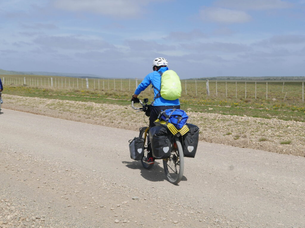 vetements pour voyage a velo en patagonie