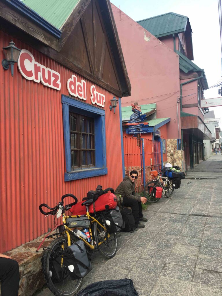 dormire in patagonia in bici esperienza di viaggio