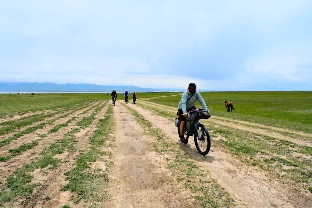 voyage a velo organisé au Kirghizistan