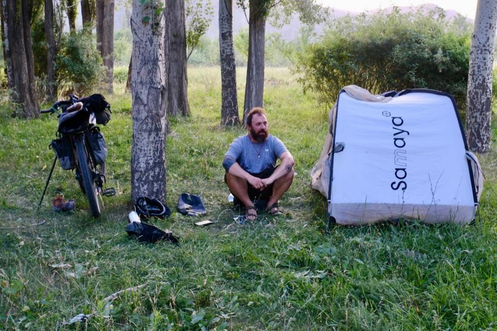 voyage a velo organisé en bivouac